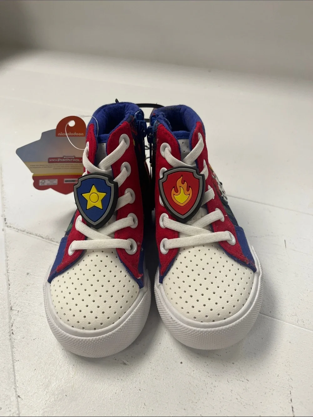 Paw Patrol Multicolor High-Top‎ Sneakers for Kids. Size 7. NEW